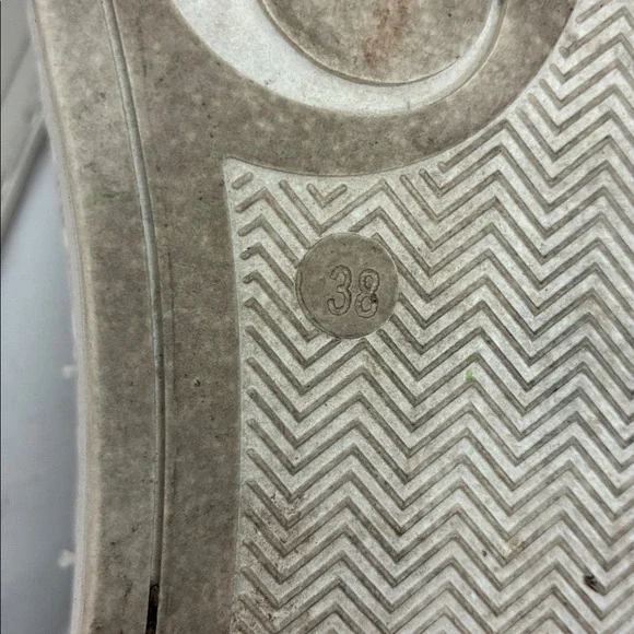 Leather Lace Up Shoes - Picture 6 of 6